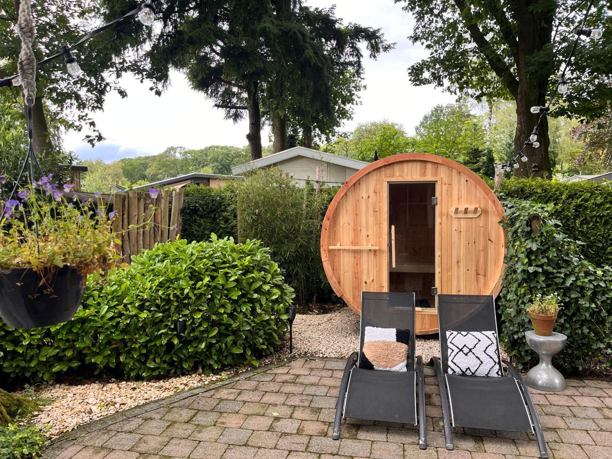 Het Verwende Nest Lodge, Wellness Lodge, Hottub & Sauna 福尔特赫伊曾 外观 照片