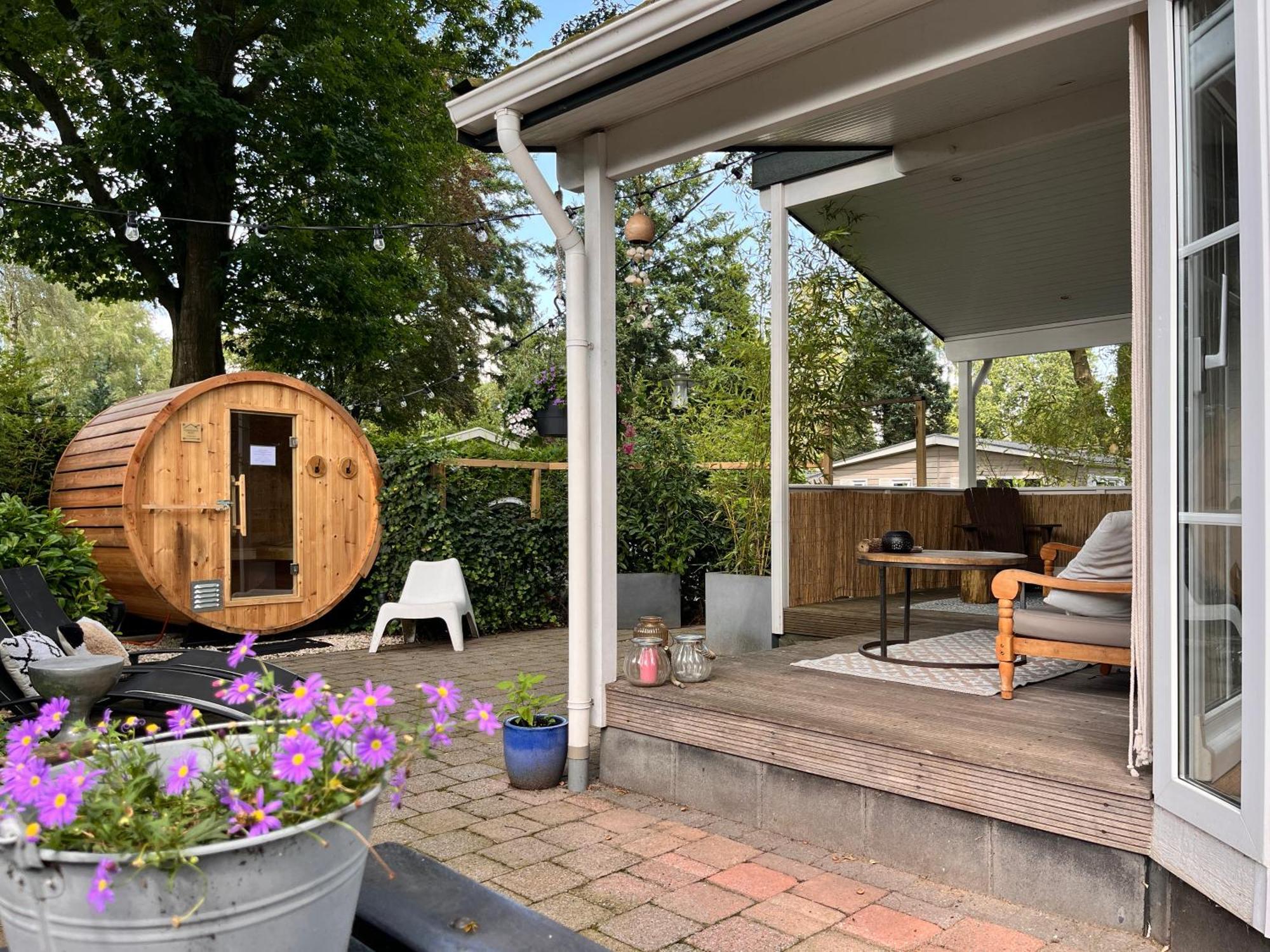 Het Verwende Nest Lodge, Wellness Lodge, Hottub & Sauna 福尔特赫伊曾 外观 照片