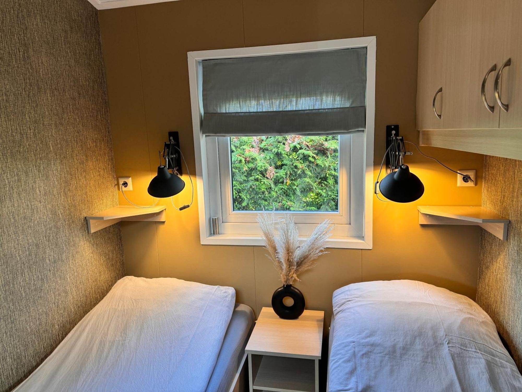 Het Verwende Nest Lodge, Wellness Lodge, Hottub & Sauna 福尔特赫伊曾 外观 照片