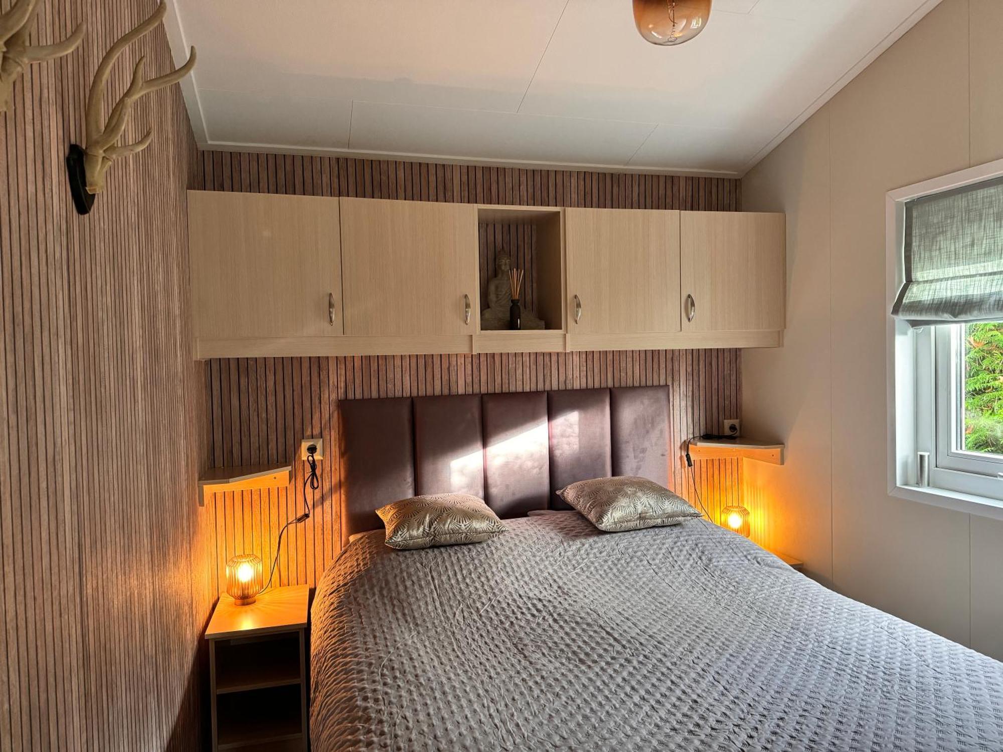 Het Verwende Nest Lodge, Wellness Lodge, Hottub & Sauna 福尔特赫伊曾 外观 照片