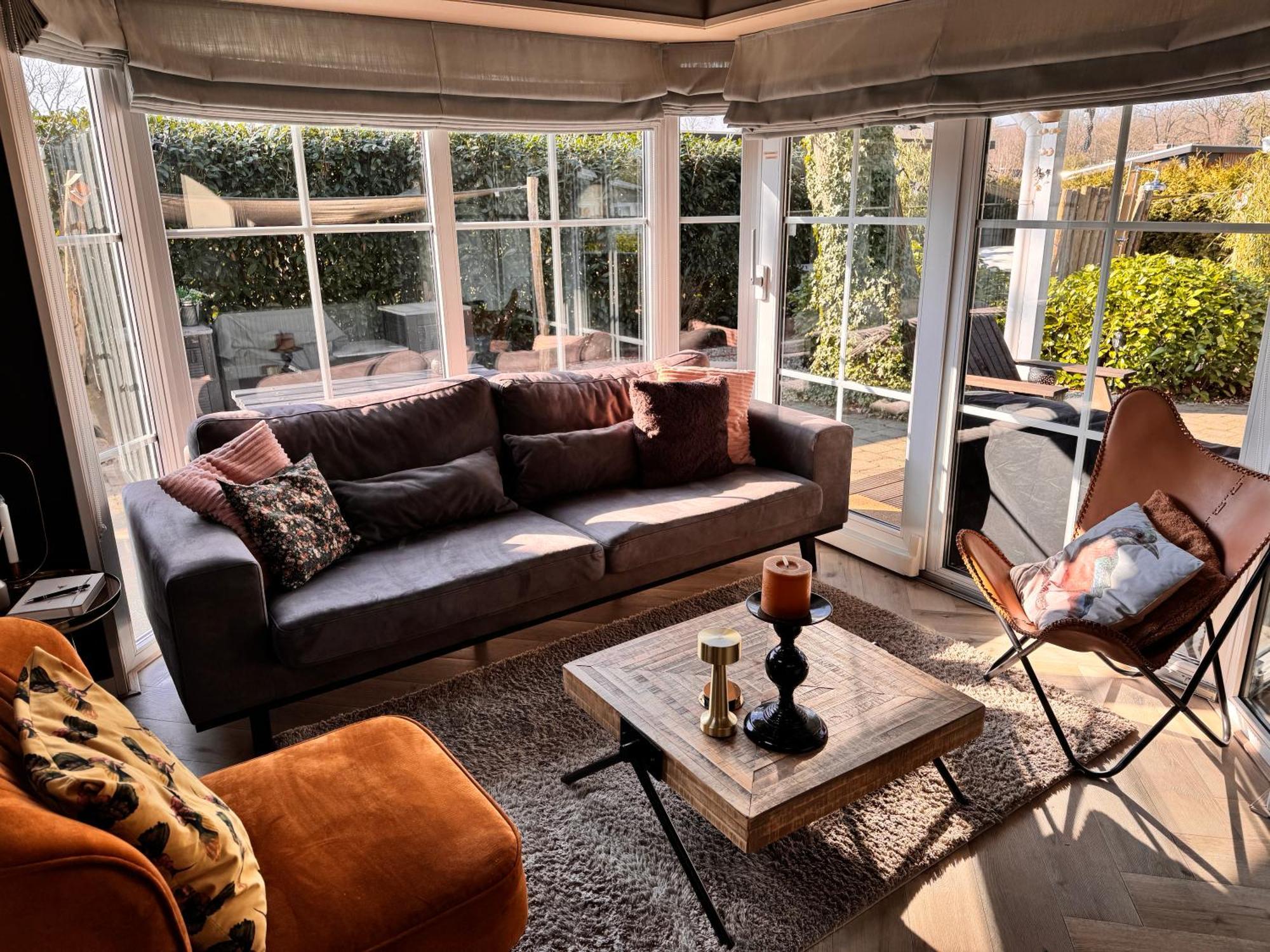 Het Verwende Nest Lodge, Wellness Lodge, Hottub & Sauna 福尔特赫伊曾 外观 照片